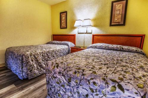 D -Pool Oceanview 1 Bedroom Efficiency Suite- 2 Double Beds (7)
